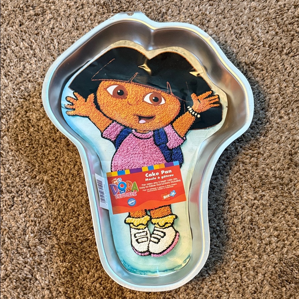 Wilton Dora the Explorer Character Cake Pan